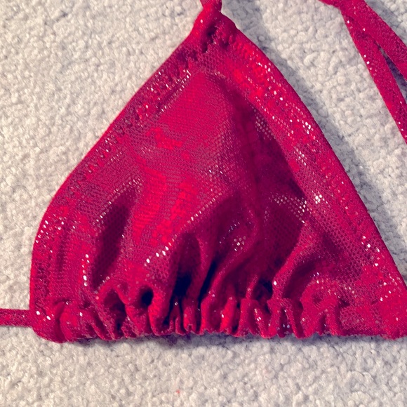 Snakeskin Shiny Metallic Bikini Top - Picture 3 of 4